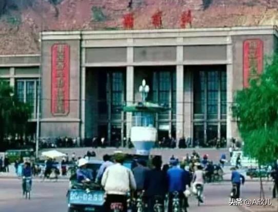 中国最大的监狱 青海省西宁监狱 从工厂到禁闭之地